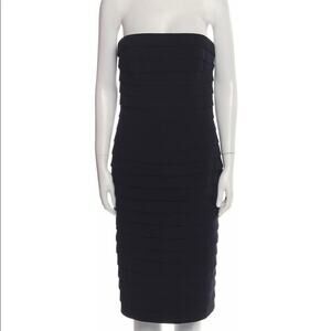Carmen Marc Valvo Women's Black strapless cocktail dress Size 4 EUC